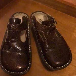 Algeria brown slip on shoes